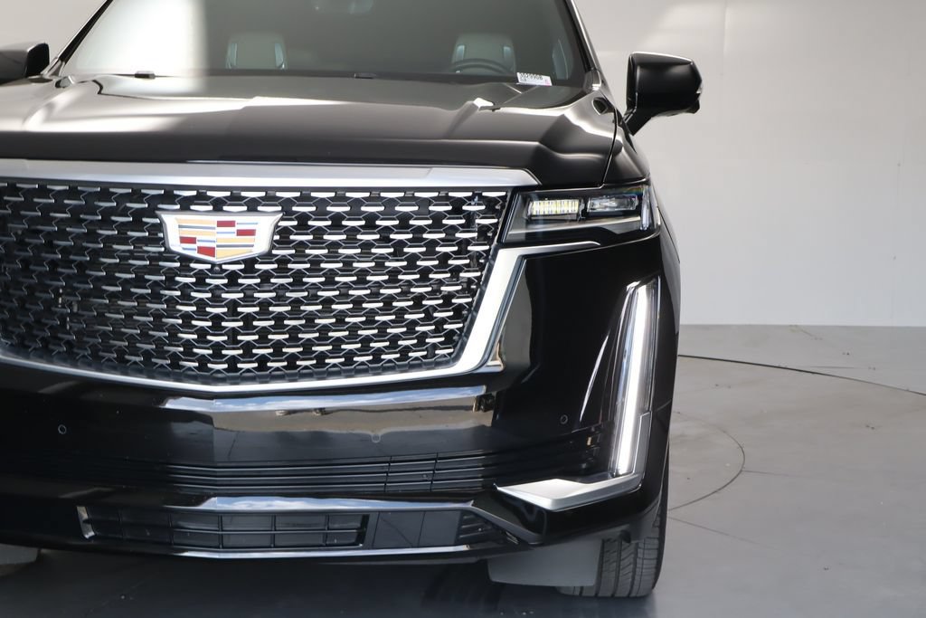 Used 2023 Cadillac Escalade Premium Luxury w/ Performance Package AWD/4WD image 8