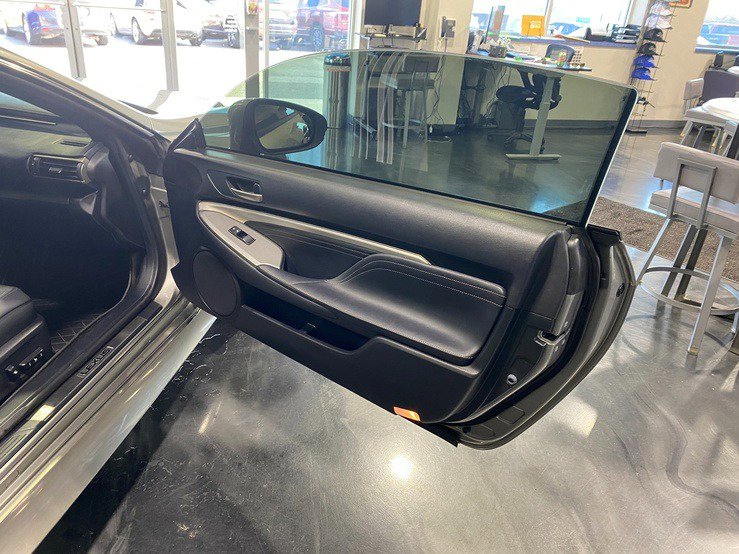 Used 2015 Lexus RC 350 w/ F Sport w/Summer Tires image 16