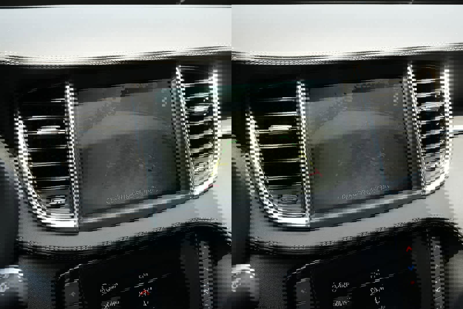 Certified 2025 INFINITI QX55 Luxe w/ Cargo Package AWD/4WD image 14