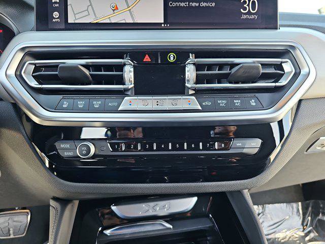 Used 2025 BMW X4 xDrive30i w/ Premium Package image 24