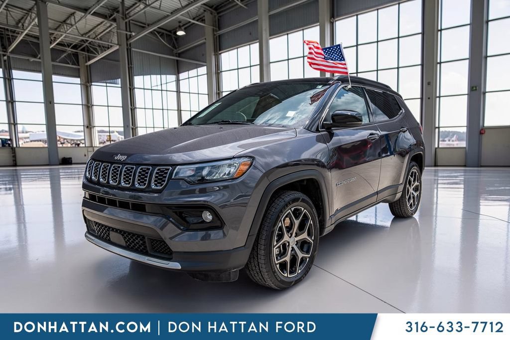 Used 2024 Jeep Compass Limited AWD/4WD image 26