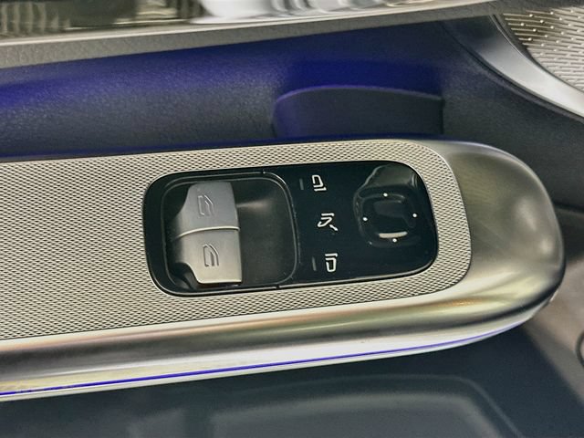 Certified 2024 Mercedes-Benz CLE 300 4MATIC Coupe image 18