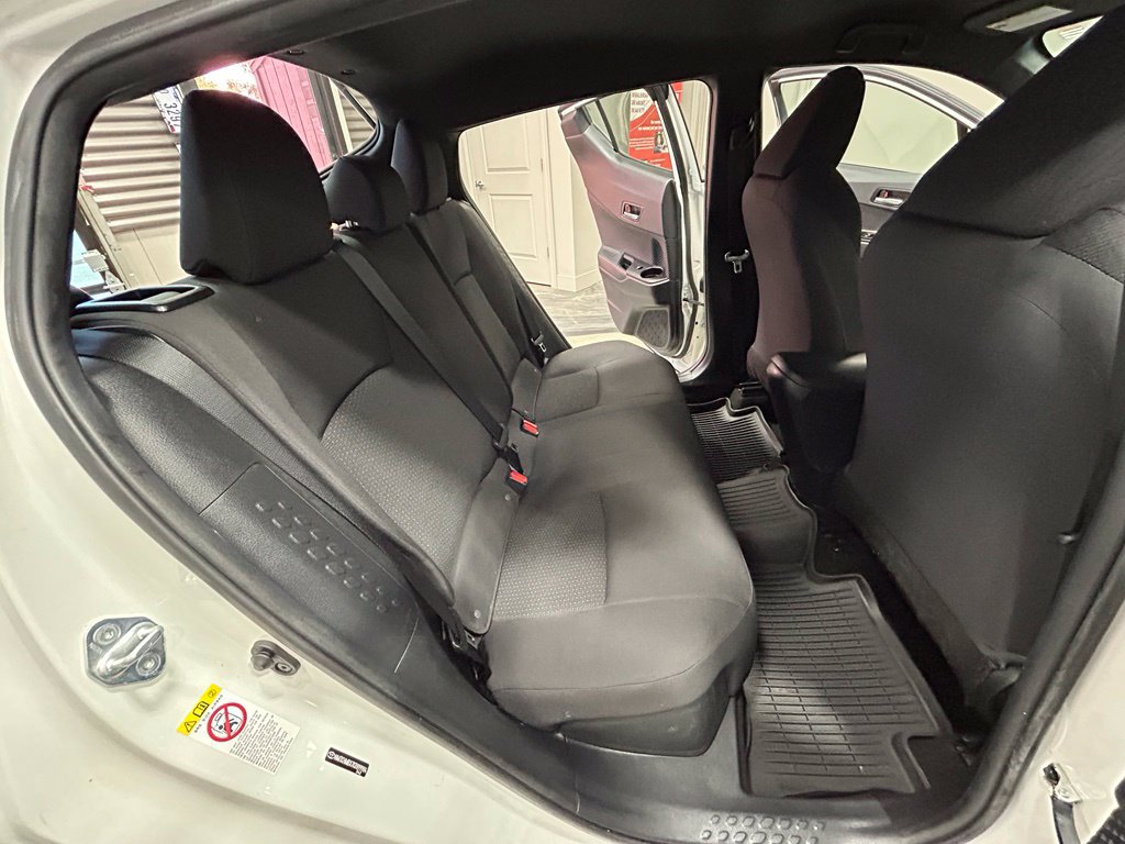 Used 2019 Toyota C-HR XLE FWD image 42
