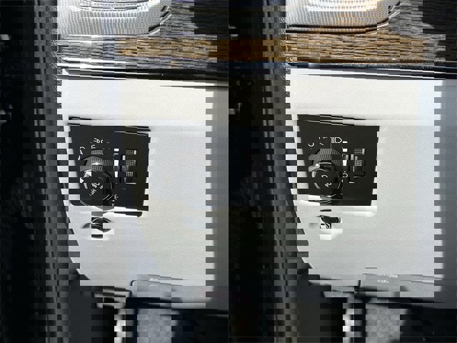 Used 2020 Jeep Grand Cherokee Summit image 25