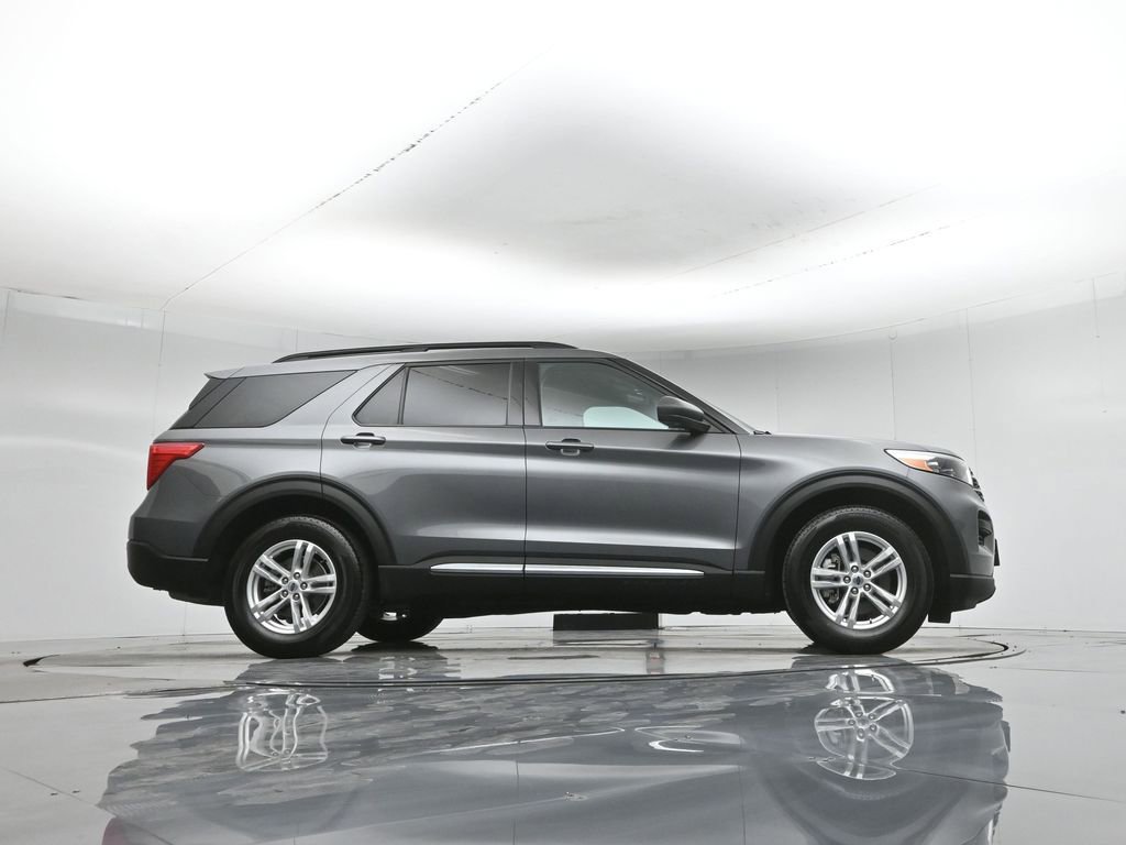 Certified 2023 Ford Explorer XLT image 51