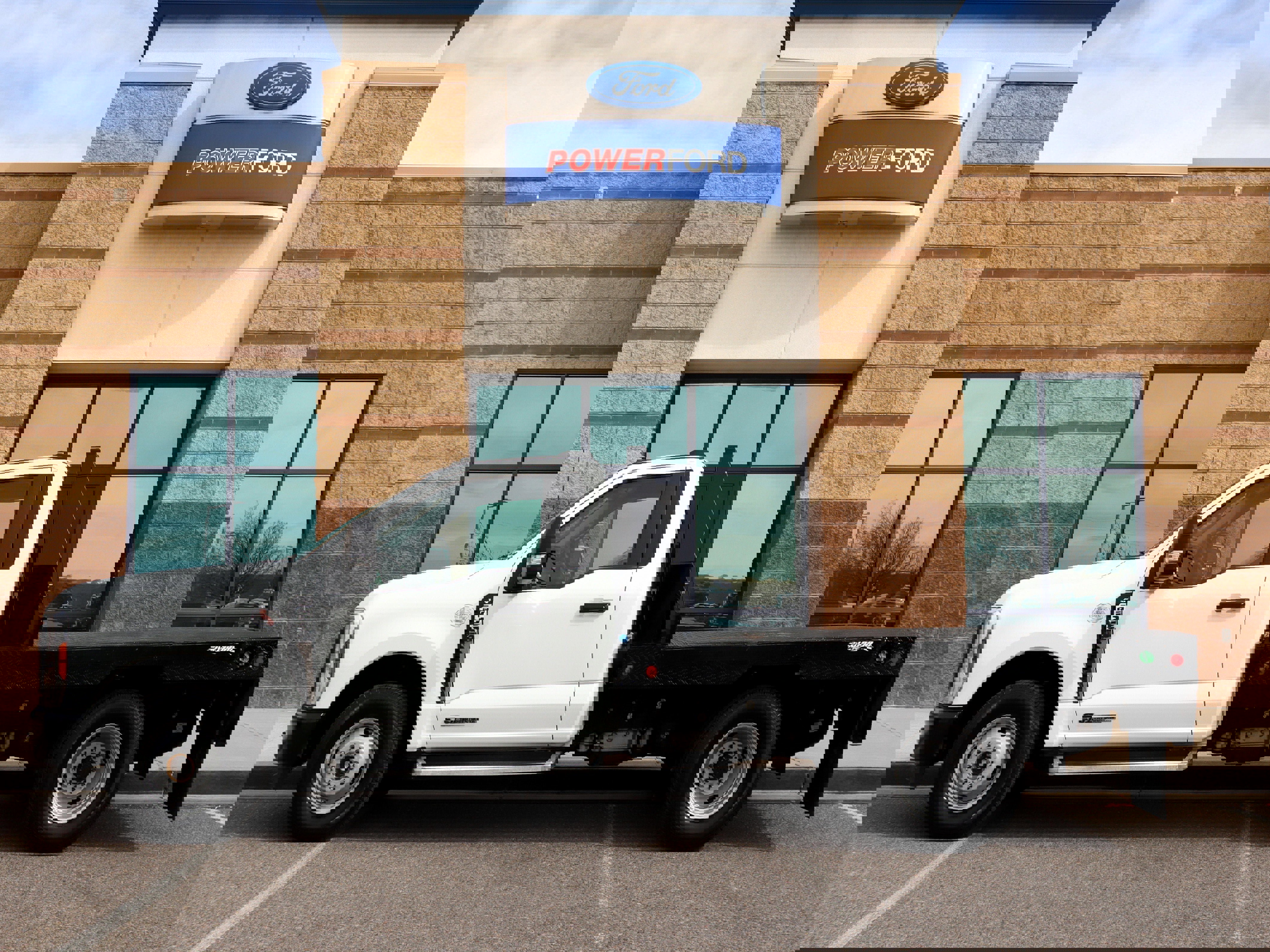 Used 2025 Ford F350 XL image 9