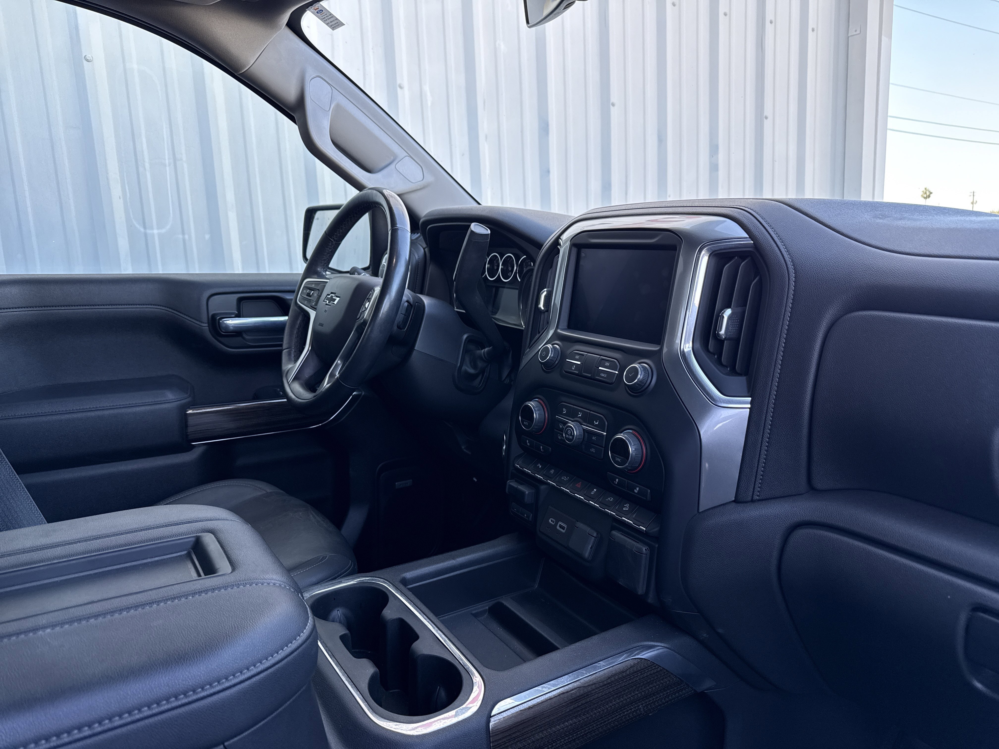 Used 2021 Chevrolet Silverado 1500 LT Trail Boss w/ Convenience Package II image 46