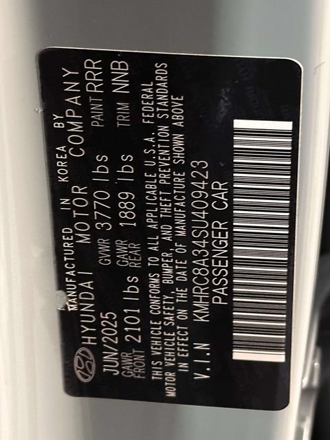 Used 2025 Hyundai Venue SEL FWD image 36