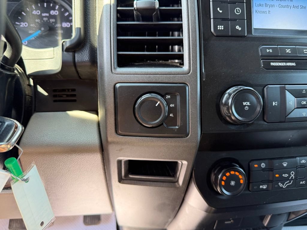 Used 2021 Ford F250 XL w/ Power Equipment Group AWD/4WD image 32