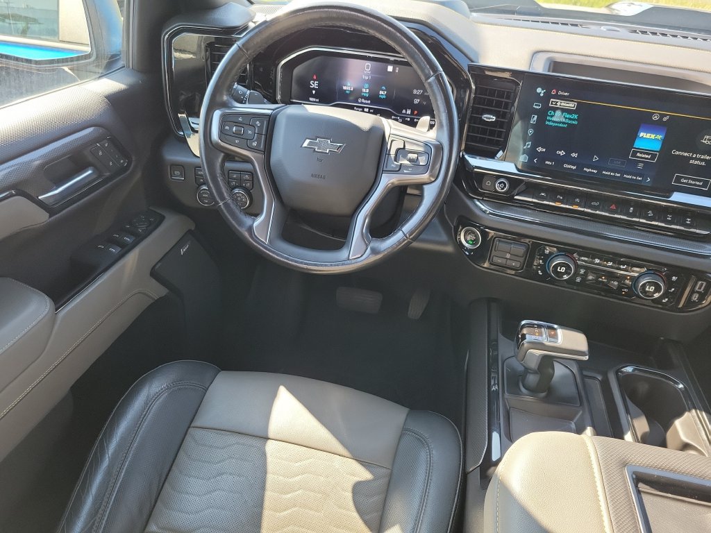 Used 2022 Chevrolet Silverado 1500 ZR2 w/ Technology Package AWD/4WD image 27
