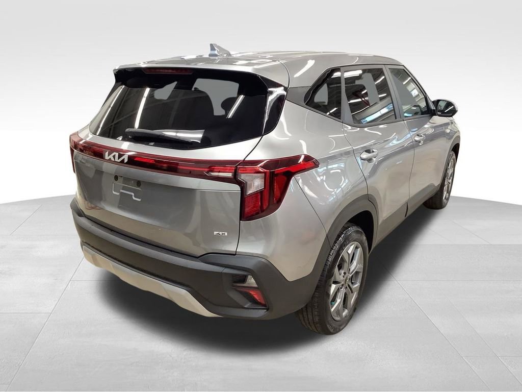 Certified 2025 Kia Seltos LX AWD/4WD image 27