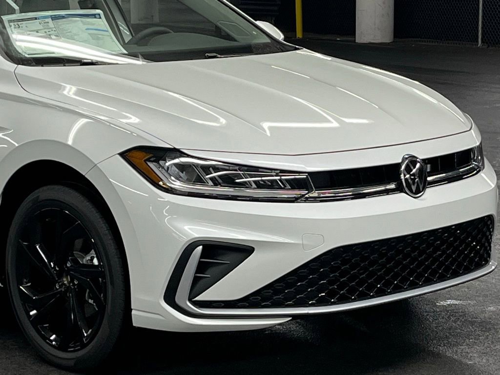 New 2026 Volkswagen Jetta SE image 39