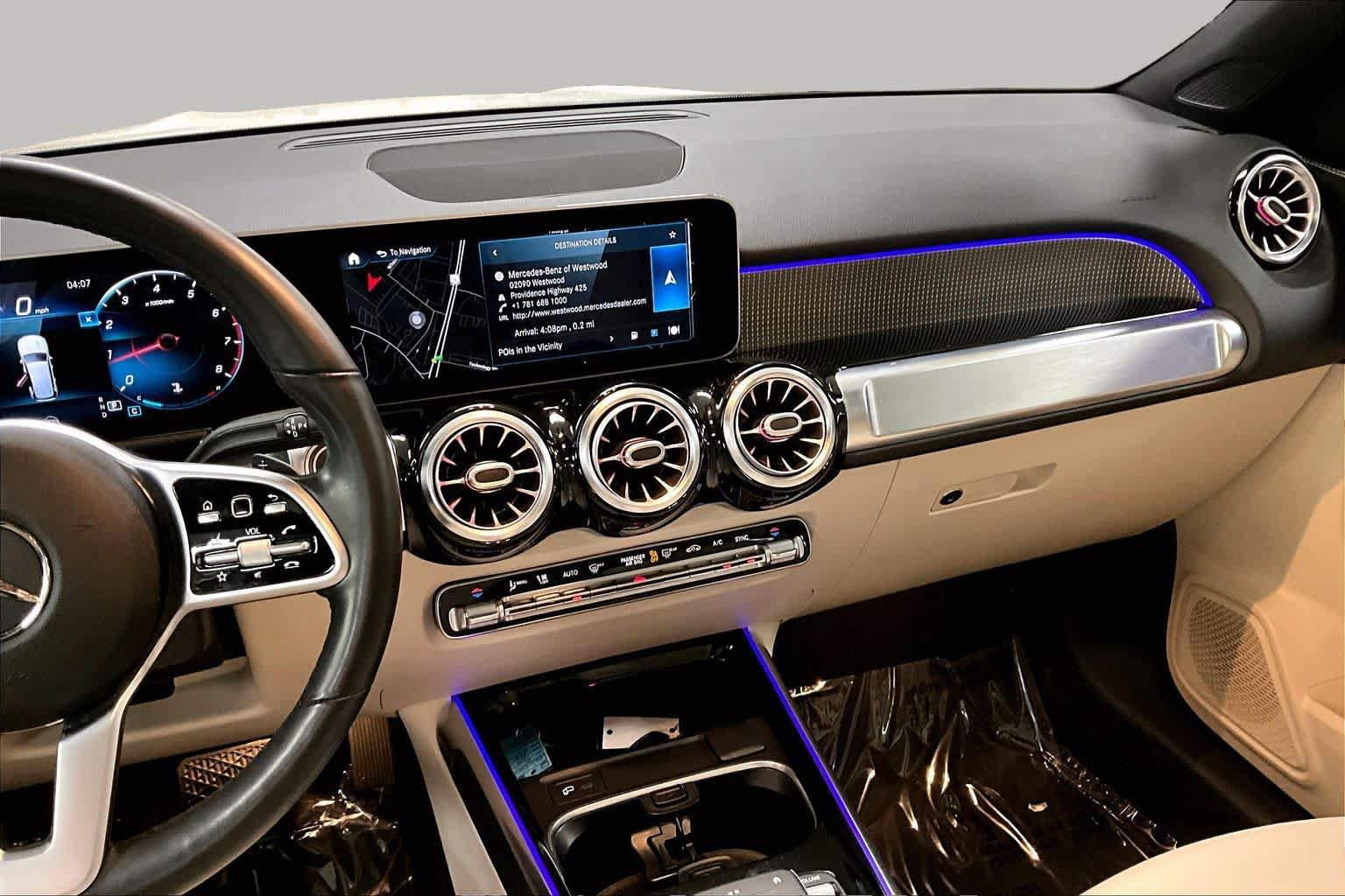 Certified 2021 Mercedes-Benz GLB 250 4MATIC image 7