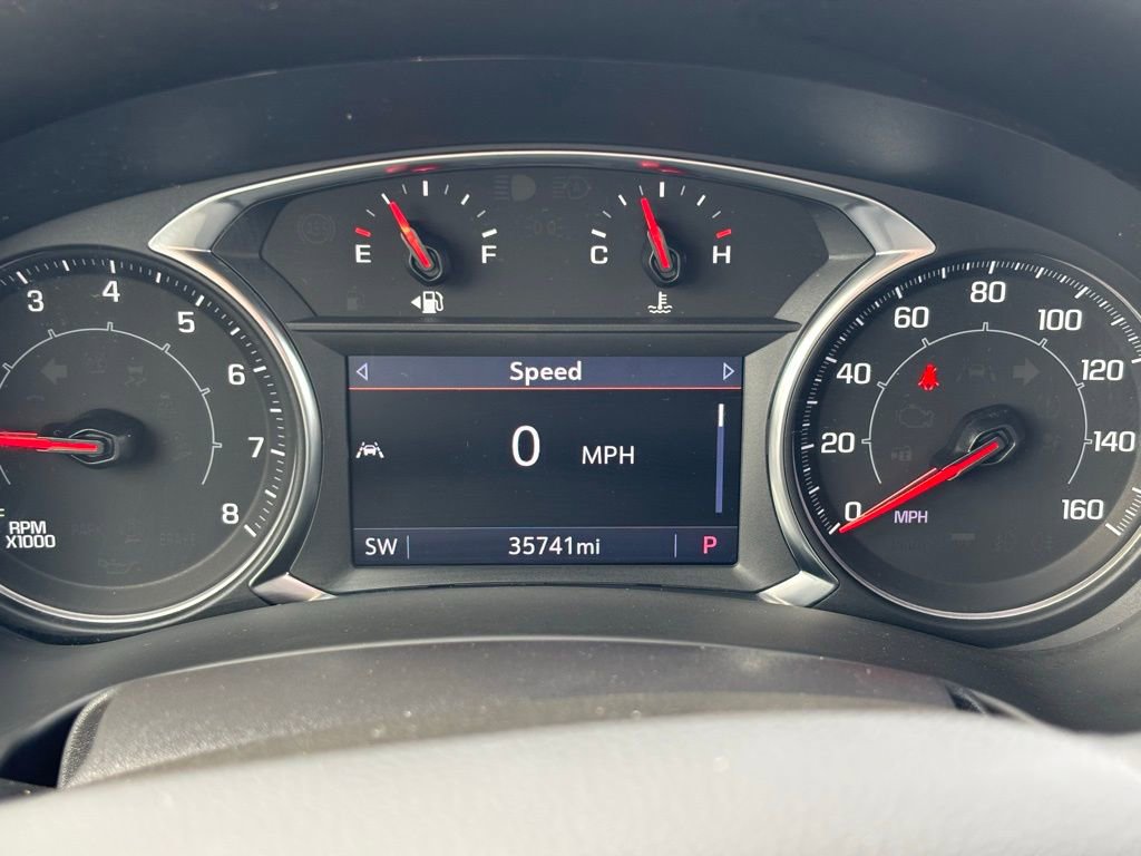 Used 2023 GMC Terrain SLT image 36