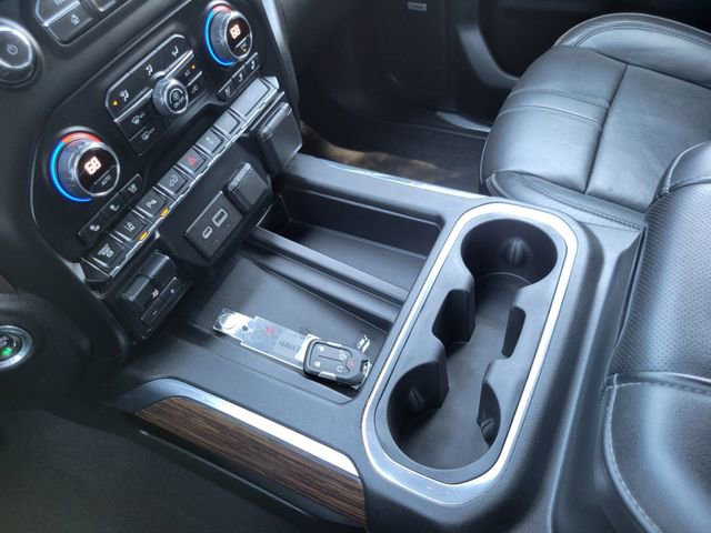 Used 2020 Chevrolet Silverado 2500 High Country w/ Gooseneck/5TH Wheel Package AWD/4WD image 20