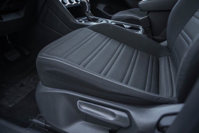 Used 2024 Volkswagen Tiguan S image 30