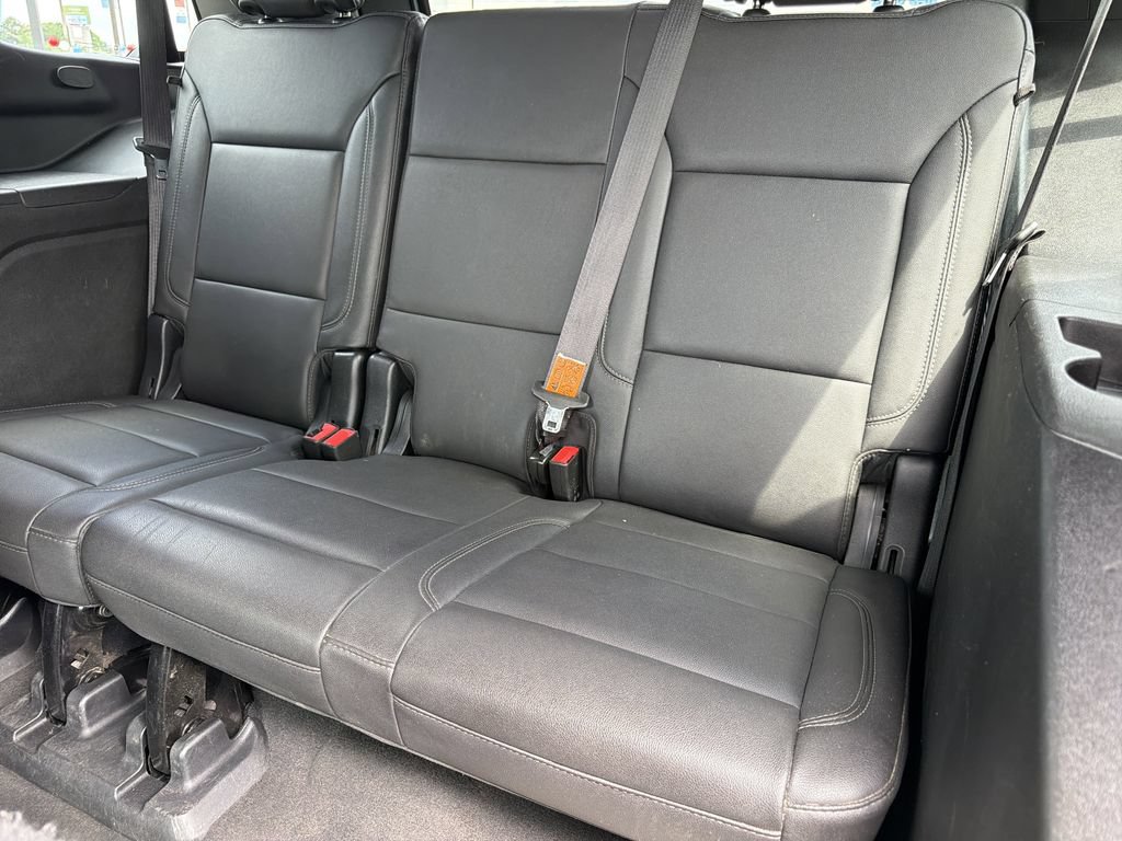 Used 2022 Chevrolet Tahoe LT w/ Luxury Package AWD/4WD image 20