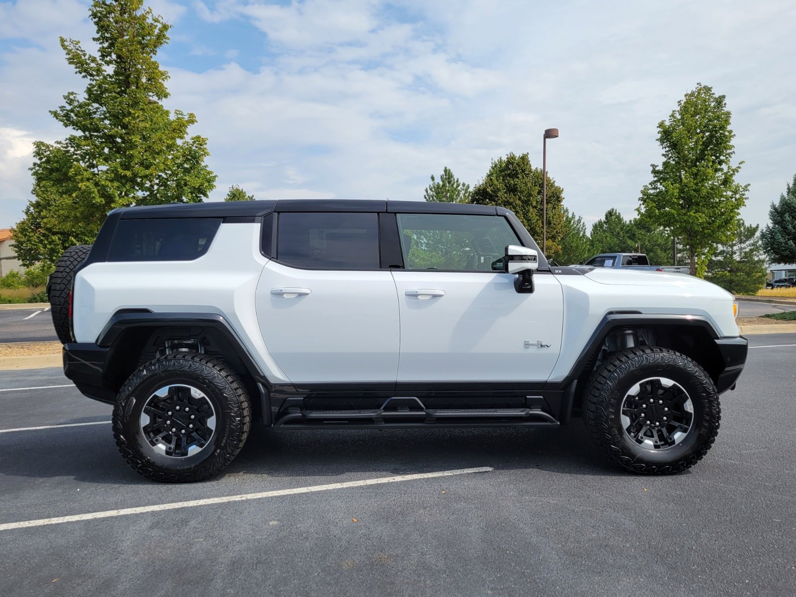 New 2025 GMC Hummer EV 3X w/ Extreme Off-Road Package image 2