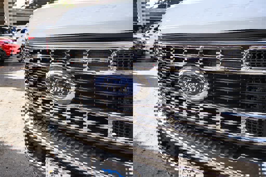 New 2026 Ford F350 XL w/ XL Chrome Package image 5