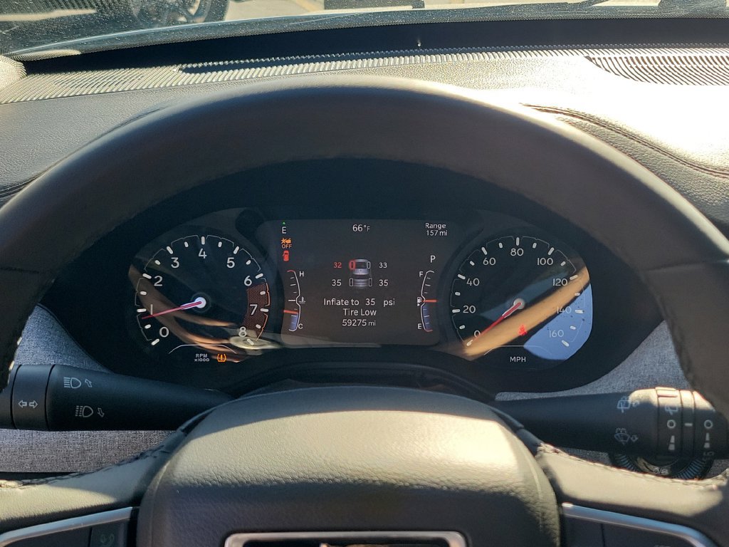 Used 2024 Jeep Compass Latitude AWD/4WD image 29