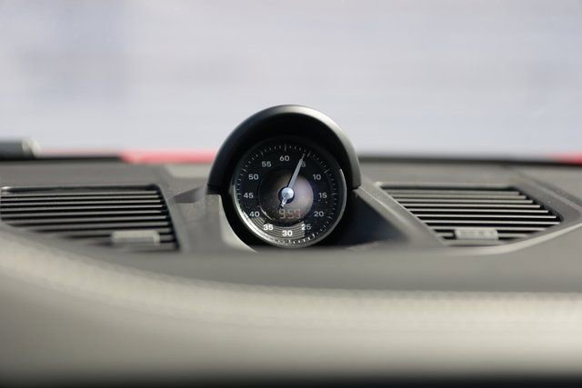 Certified 2025 Porsche 911 Carrera image 18