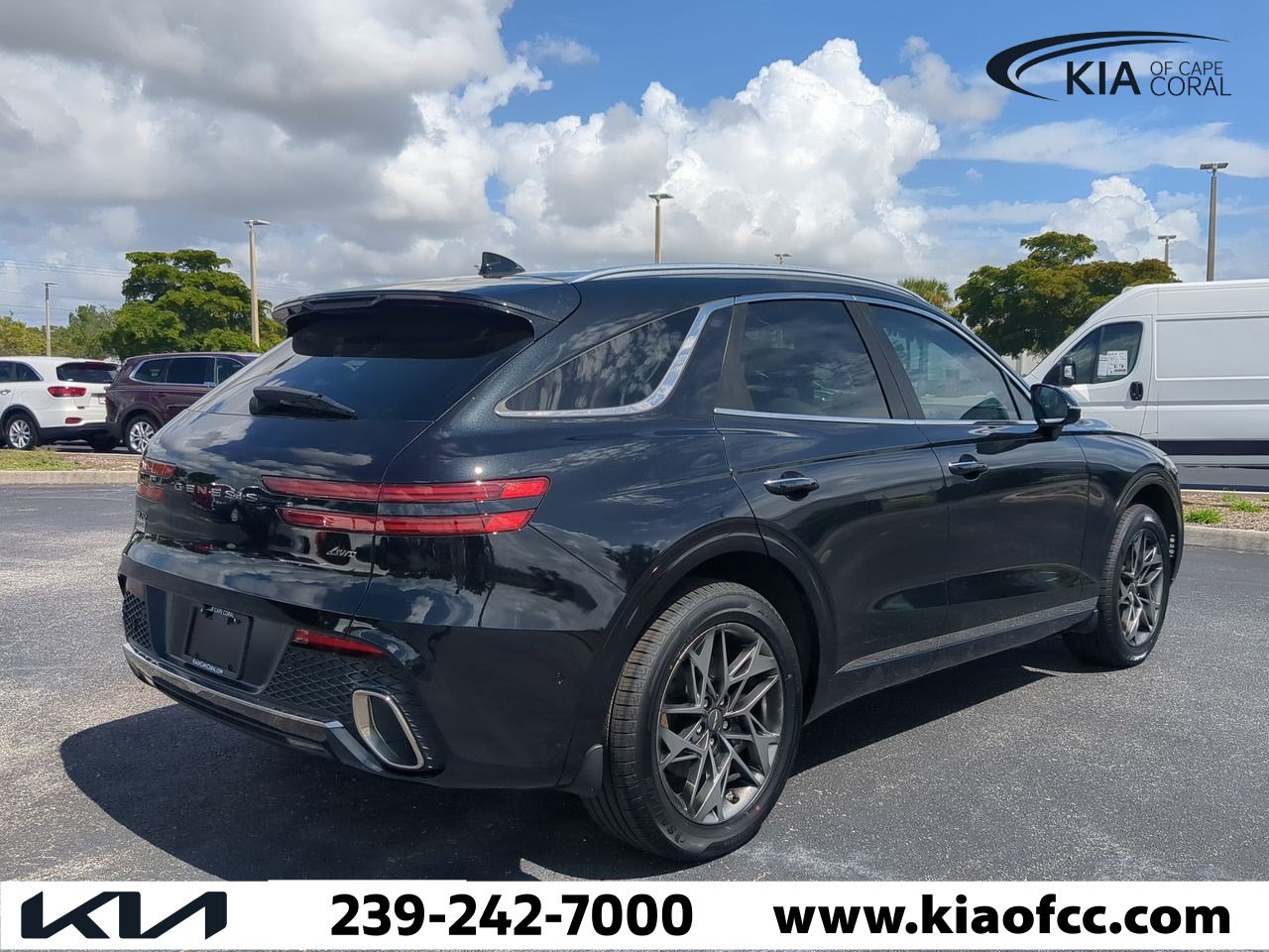 Used 2022 Genesis GV70 2.5T w/ Advanced Package image 5