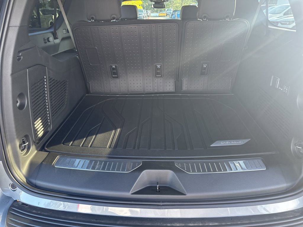 New 2026 Chevrolet Suburban Premier w/ Sun And Tow Package image 44