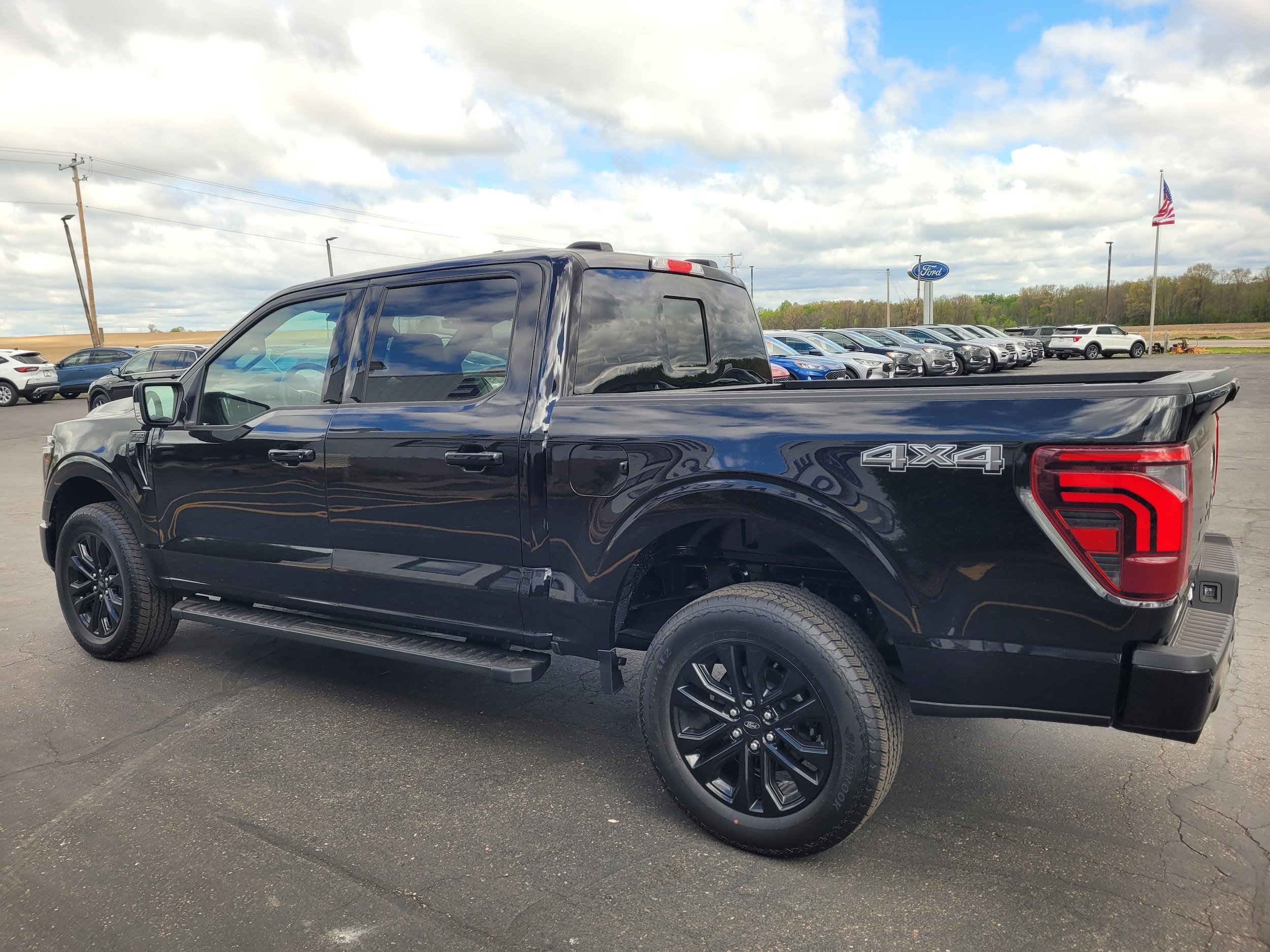 New 2026 Ford F150 Lariat w/ Equipment Group 501A Mid AWD/4WD image 11