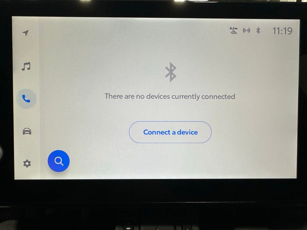 Used 2025 Toyota RAV4 XSE w/ Weather Package image 29