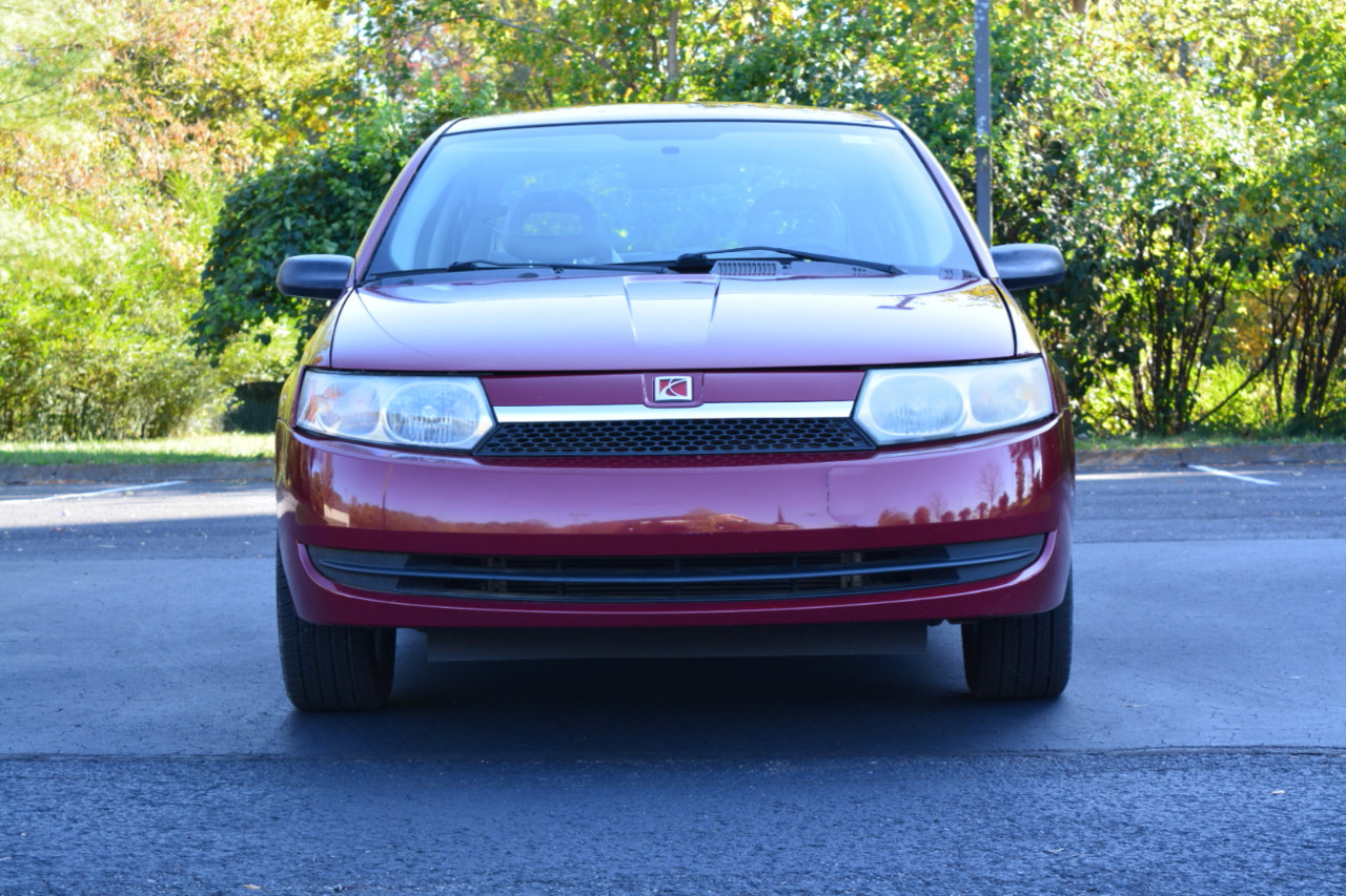 Used 2004 Saturn ION Level 2 image 2