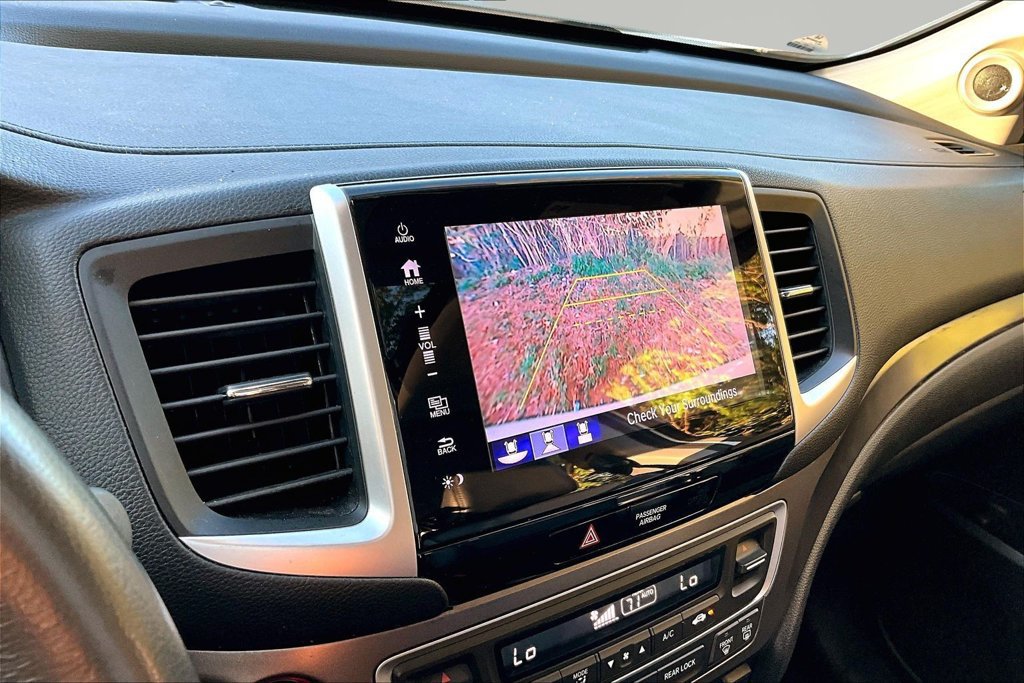 Used 2018 Honda Pilot EX-L image 11
