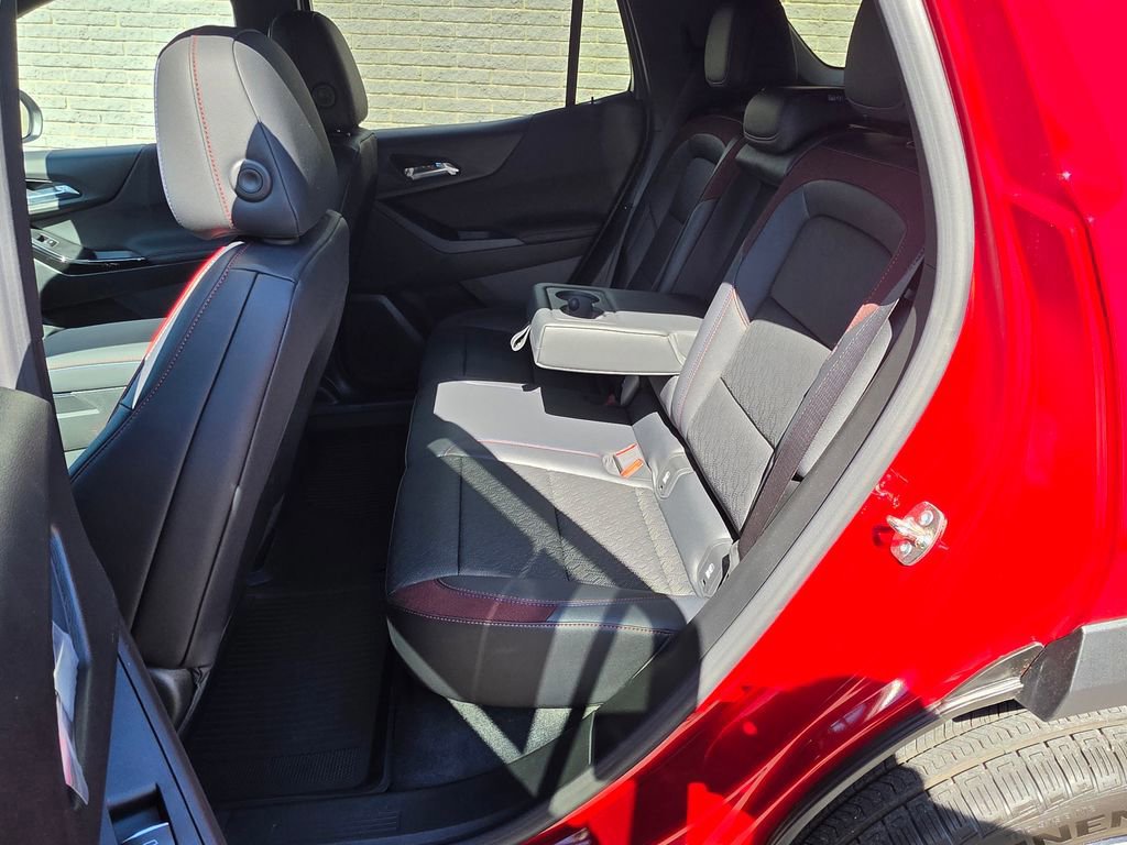 New 2026 Chevrolet Equinox RS w/ Safety and Technology Package AWD/4WD image 16