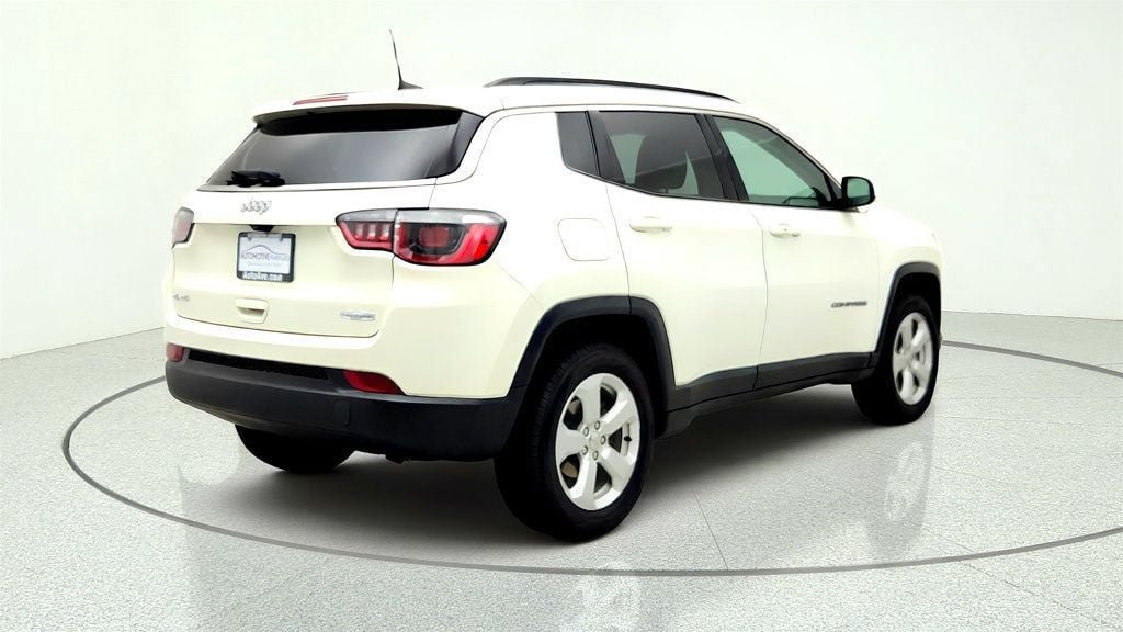 Used 2020 Jeep Compass Latitude w/ Popular Equipment Group AWD/4WD image 5
