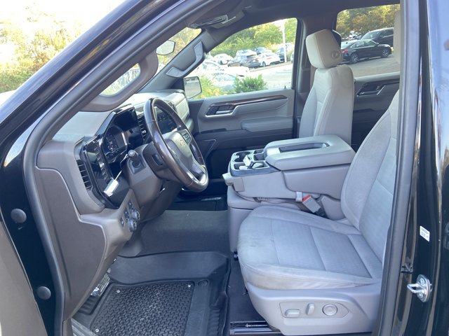 Used 2023 Chevrolet Silverado 1500 LT w/ Protection Package AWD/4WD image 11