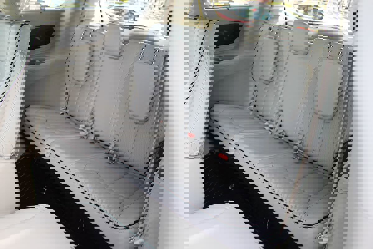 Used 2020 Chrysler Pacifica Limited w/ Advanced Safetytec Group image 18