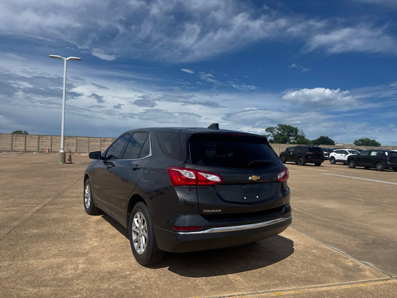 Used 2020 Chevrolet Equinox LT FWD image 15