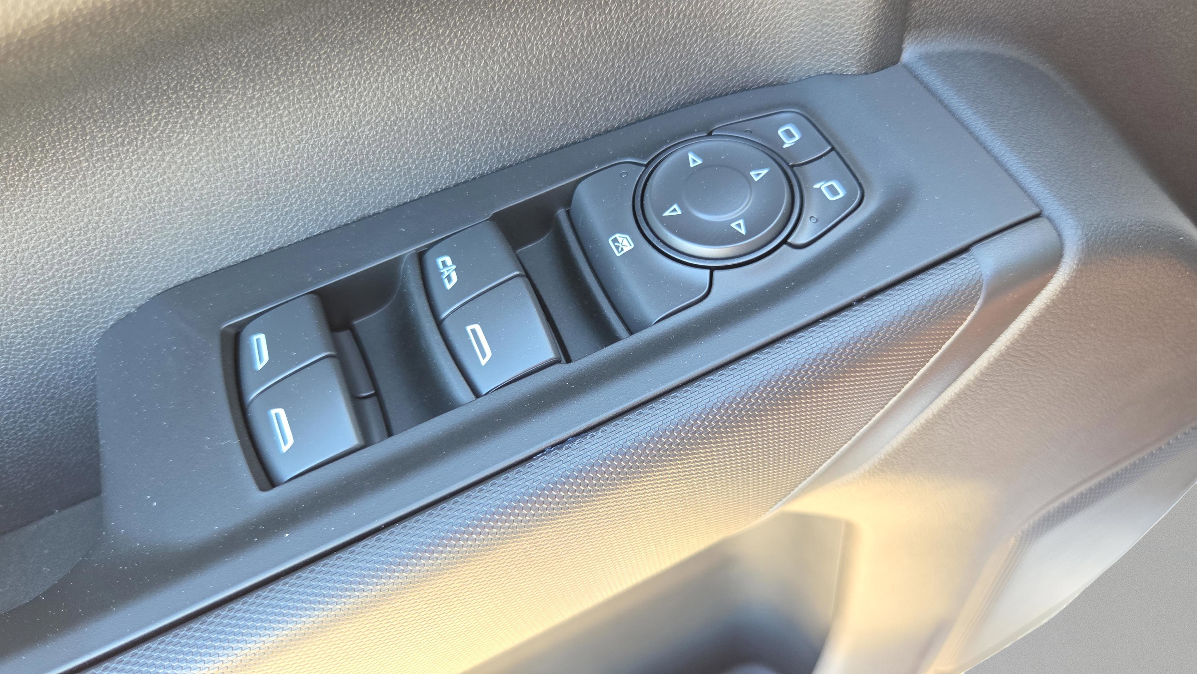 New 2026 GMC Sierra 1500 Pro w/ Pro Value Package image 9