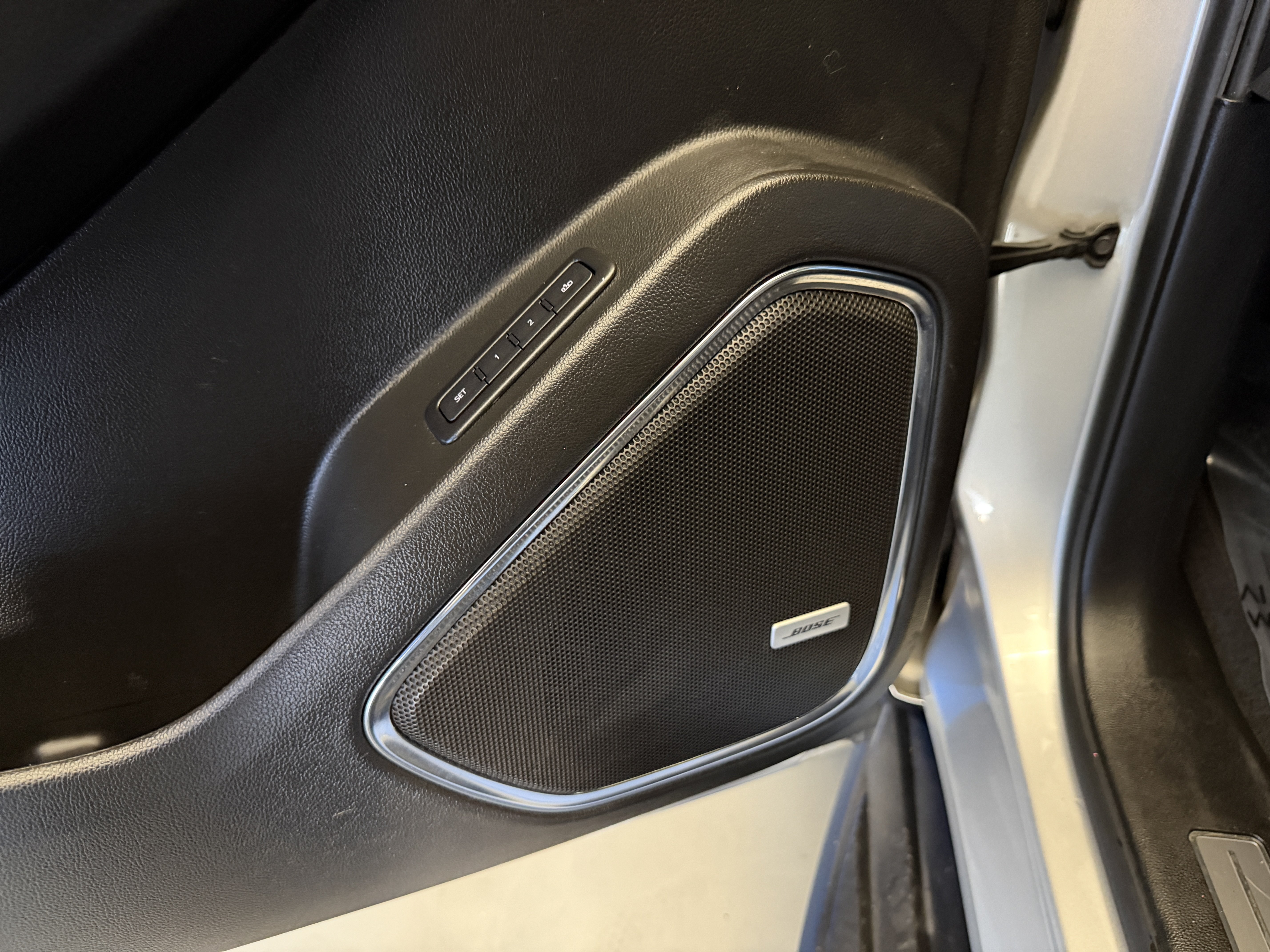 Used 2019 Chevrolet Suburban LT AWD/4WD image 11