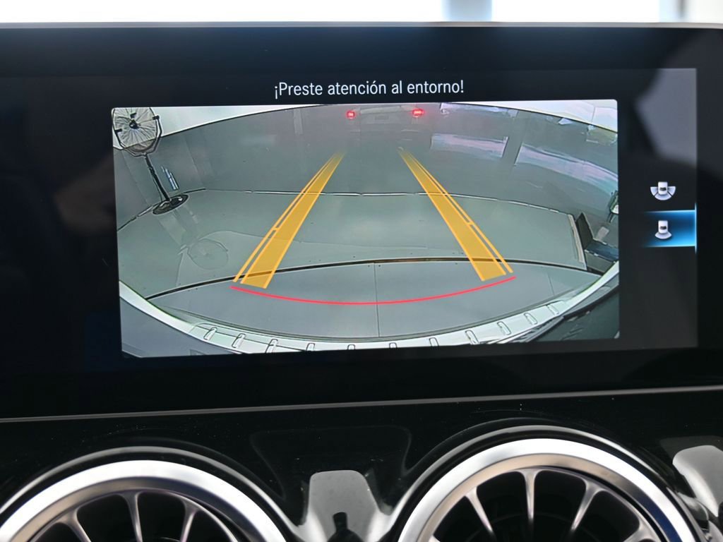 Used 2021 Mercedes-Benz GLA 250 image 19