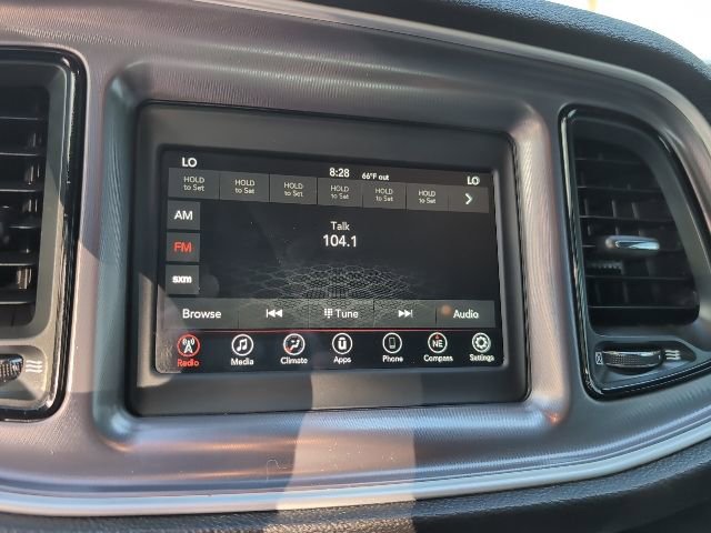 Used 2020 Dodge Challenger SXT w/ Driver Convenience Group image 13