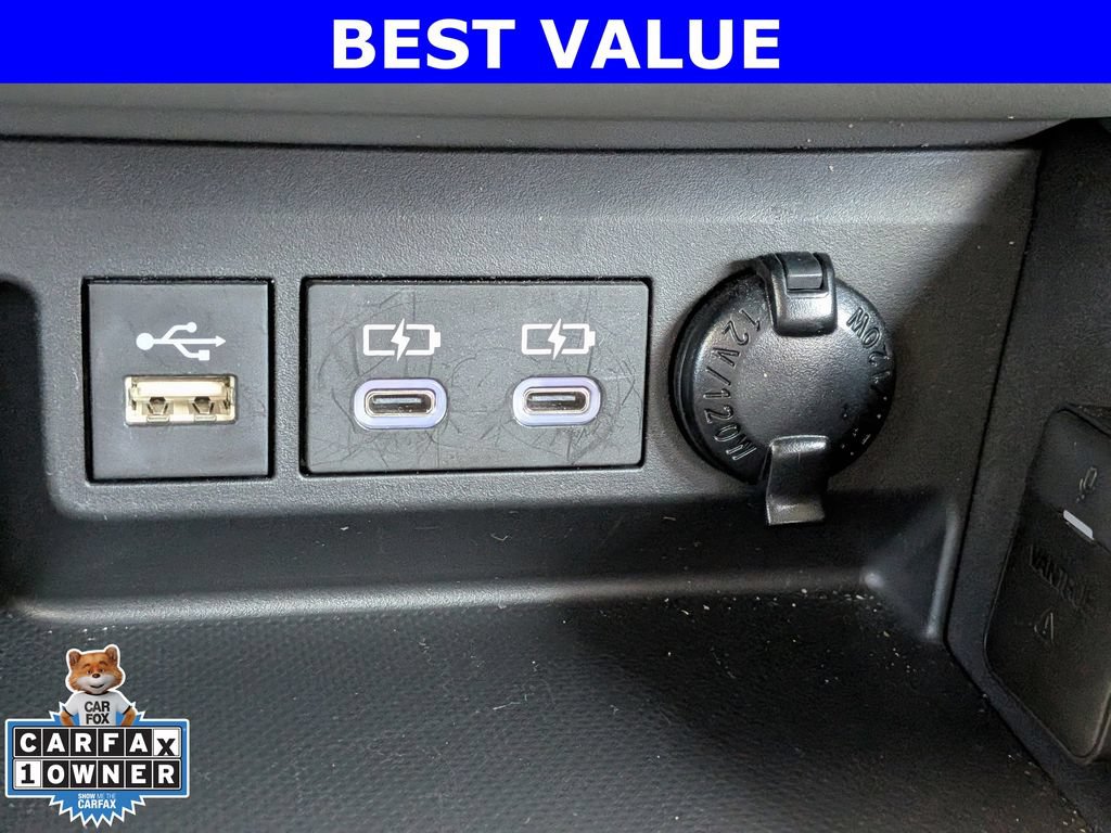 Used 2023 Toyota Highlander XLE FWD image 21