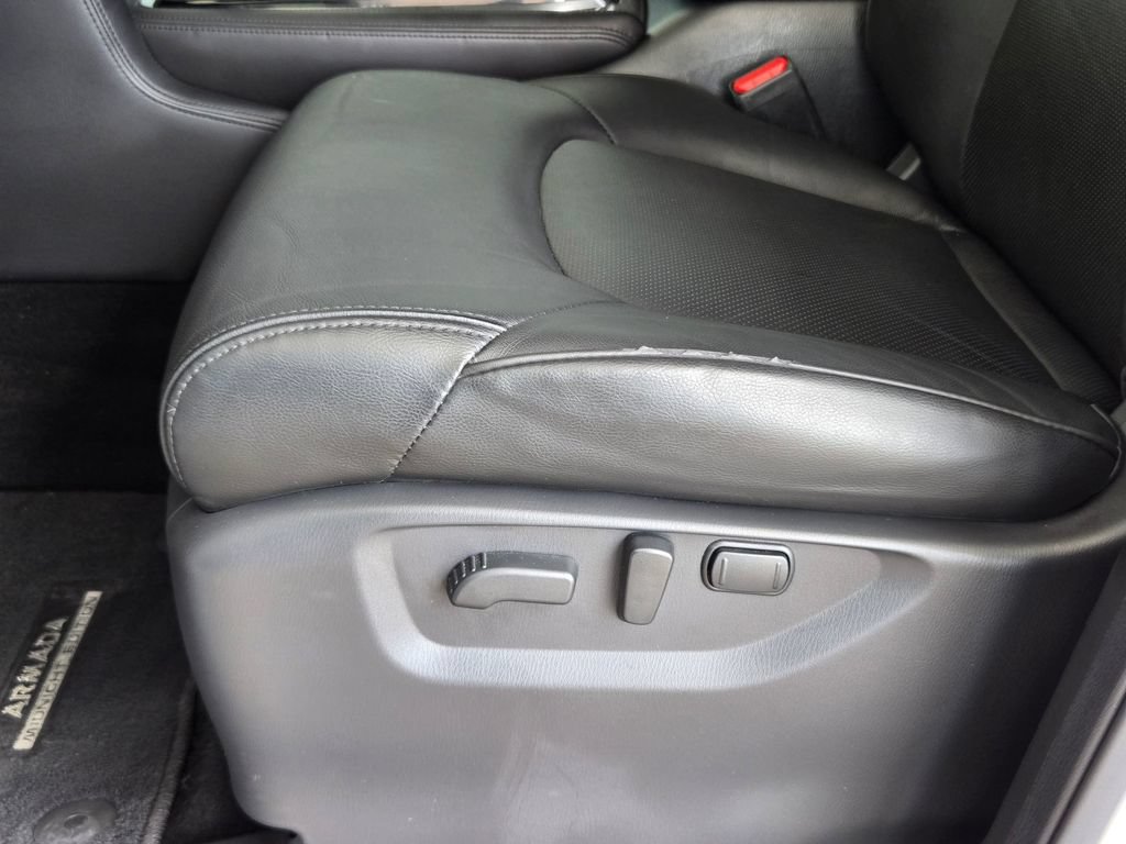 Used 2024 Nissan Armada SL w/ Midnight Edition Package RWD image 13