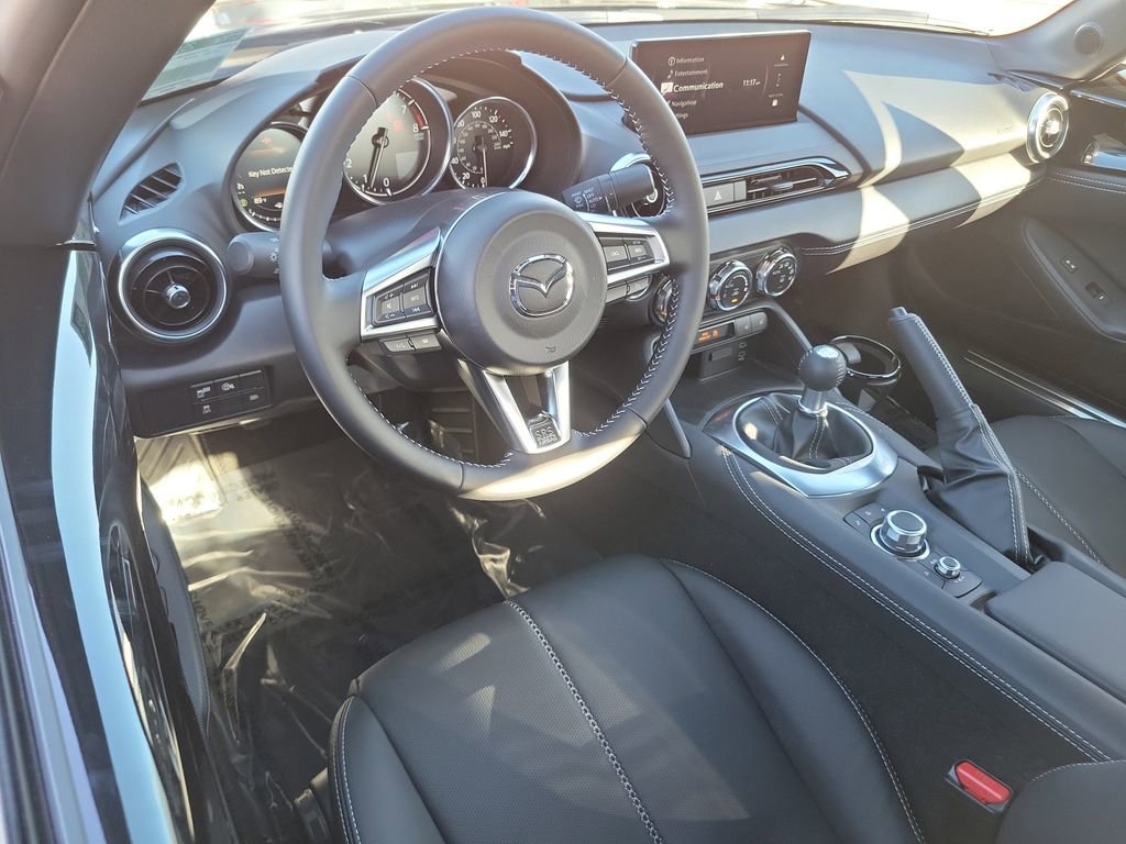 New 2025 MAZDA MX-5 Miata RF Grand Touring image 4