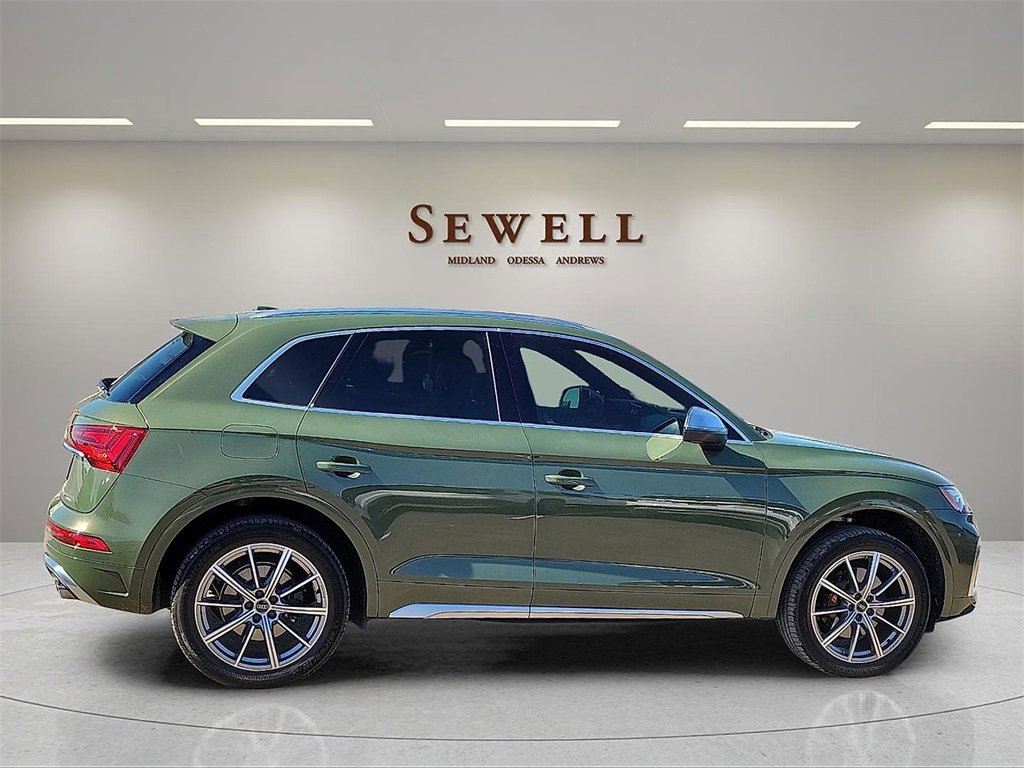 Used 2024 Audi SQ5 Premium w/ Convenience Package image 6