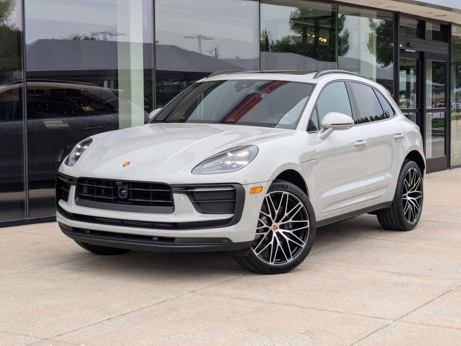 Used 2025 Porsche Macan
