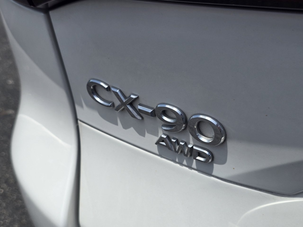 Used 2024 MAZDA CX-90 3.3 Turbo w/ Preferred Plus AWD/4WD image 17