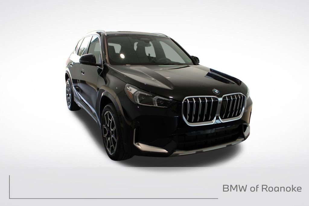 New 2025 BMW X1 xDrive28i w/ Technology Package