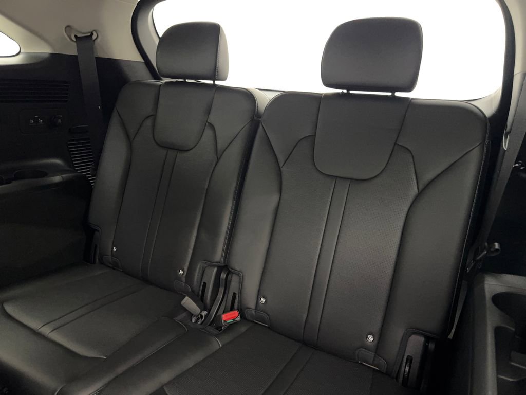 Used 2024 Kia Sorento SX FWD image 40