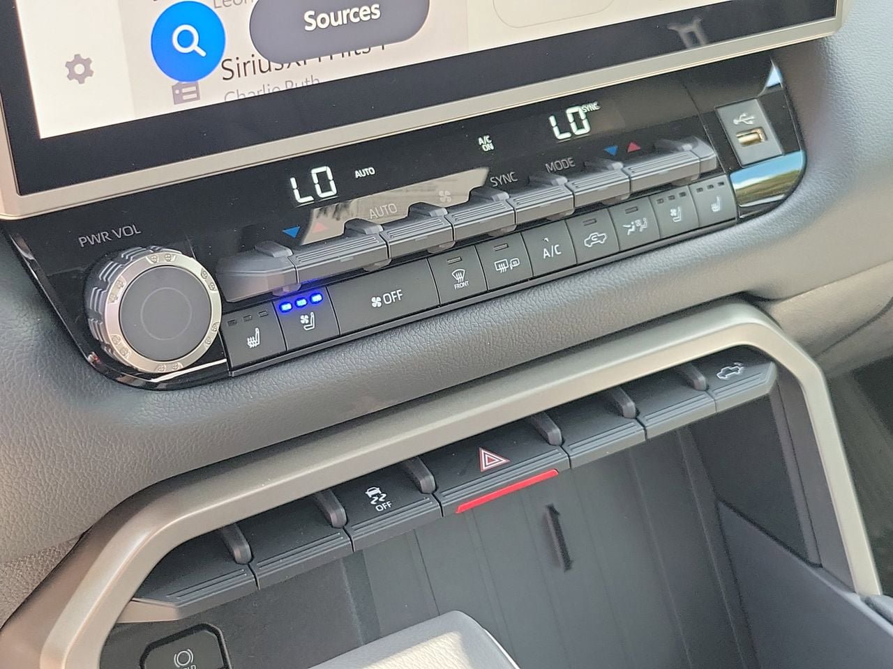 New 2026 Toyota Tundra Limited AWD/4WD image 25