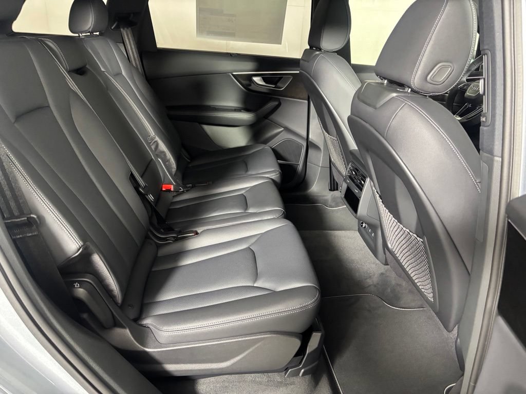 New 2026 Audi Q7 Premium Plus AWD/4WD image 11